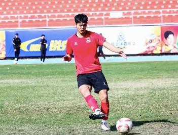 27岁的原成都、苏州后卫胡靖宣布退役：换个身份继续同行