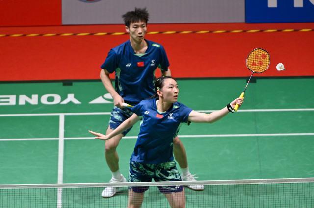 1748009770775023272.jpg (体育)(3)羽毛球——马来西亚大师赛:蒋振邦_魏雅欣晋级混双八强XxjpseC007170_20250522_PEPFN0A001.jpg