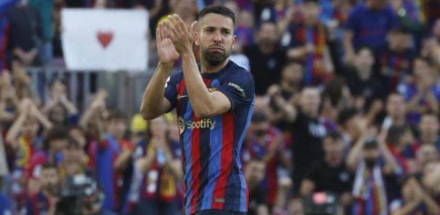 布斯克茨与阿尔瓦告别巴萨：希望很快就再会